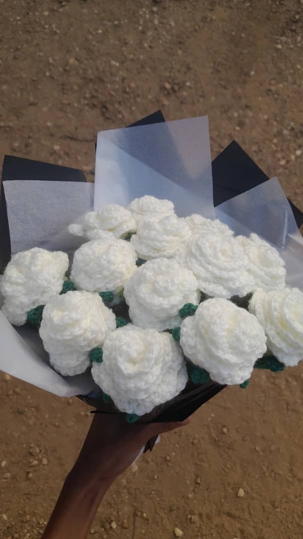 Rare Crochets eternal roses preview
